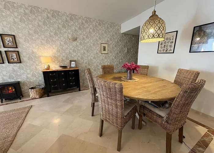 Costalita On The - 3 Bedroom Cosy